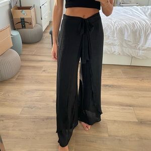 Black Flowy Pants (S)
